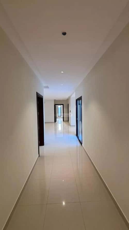 Apartment 216.8 SQM with 5 Bedrooms Al Difa'A, Madinah