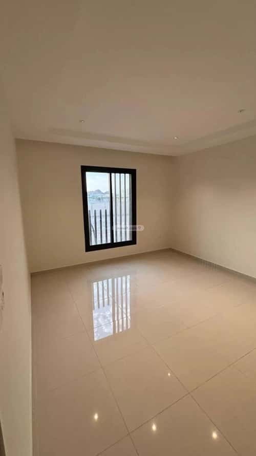 Apartment 219.06 SQM with 5 Bedrooms Al Difa'A, Madinah