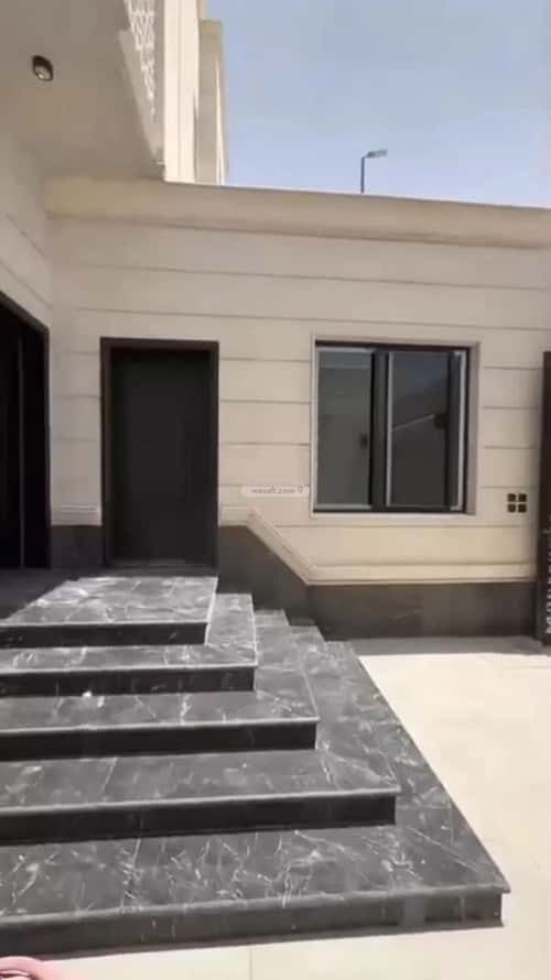 فيلا 600 متر مربع شمالية على شارع 11م الصناعية، المدينة المنورة