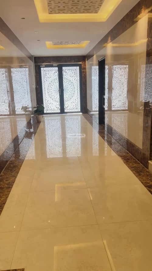 Building 900 SQM Facing North Al-Malqa, North Riyadh, Riyadh