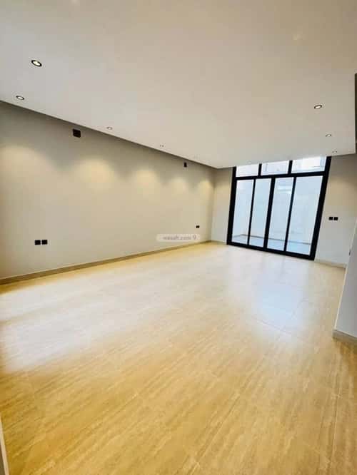 Villa 321.71 SQM Facing South East on 20m Width Street King Faisal, East Riyadh, Riyadh