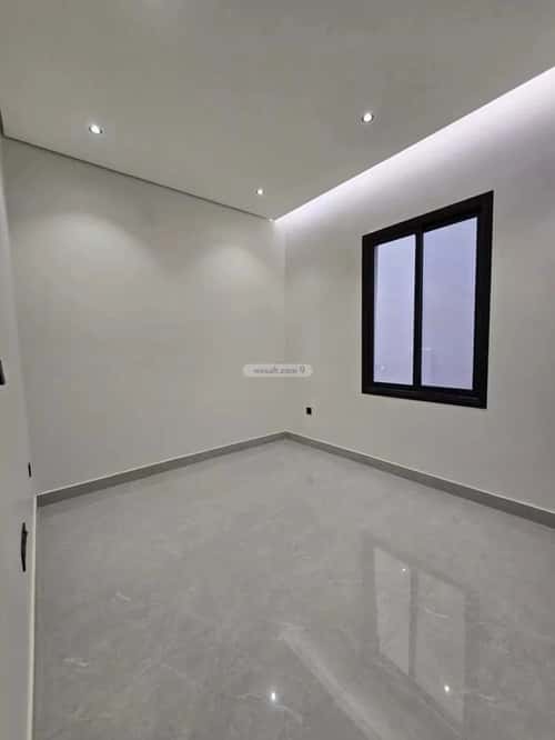 Villa 200 SQM Facing South on 25m Width Street Al Bayan, East Riyadh, Riyadh
