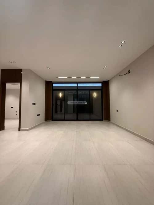 Villa 348.44 SQM Facing South on 25m Width Street Al-Mahdiyah, West Riyadh, Riyadh