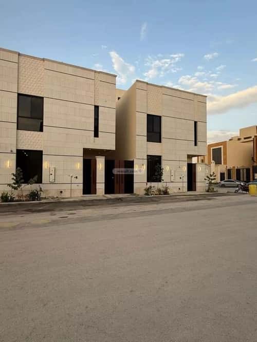 Villa 348.44 SQM Facing South on 25m Width Street Al-Mahdiyah, West Riyadh, Riyadh