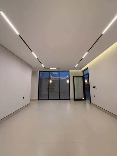 Villa 644.37 SQM Facing East on 25m Width Street Al-Mahdiyah, West Riyadh, Riyadh