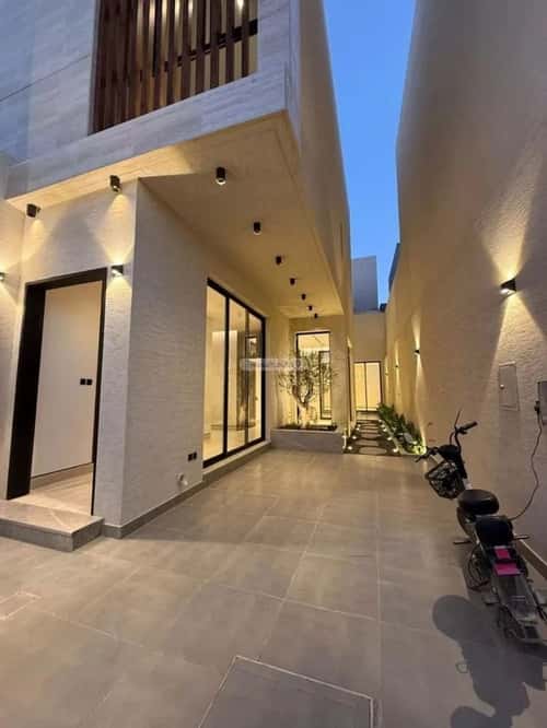 Villa 372.65 SQM Facing East on 20m Width Street Al-Mahdiyah, West Riyadh, Riyadh
