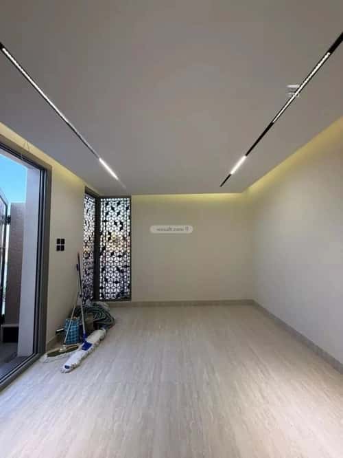 Villa 644.37 SQM Facing East on 25m Width Street Al-Mahdiyah, West Riyadh, Riyadh