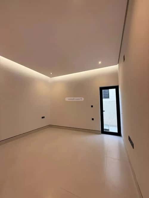 Villa 644.37 SQM Facing East on 25m Width Street Al-Mahdiyah, West Riyadh, Riyadh