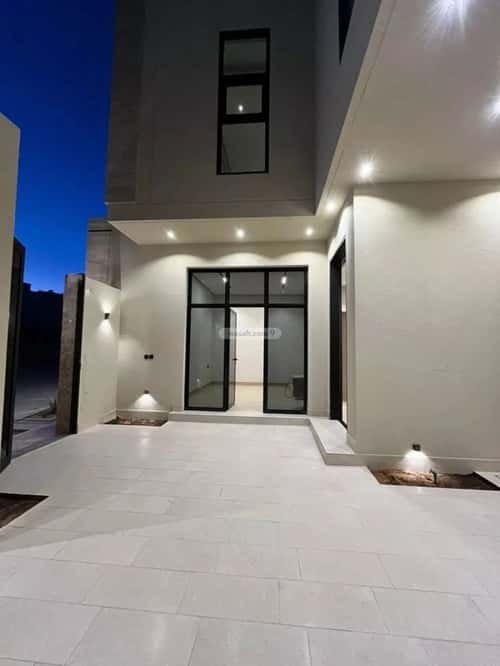 Villa 472.98 SQM Facing North on 20m Width Street Al-Mahdiyah, West Riyadh, Riyadh