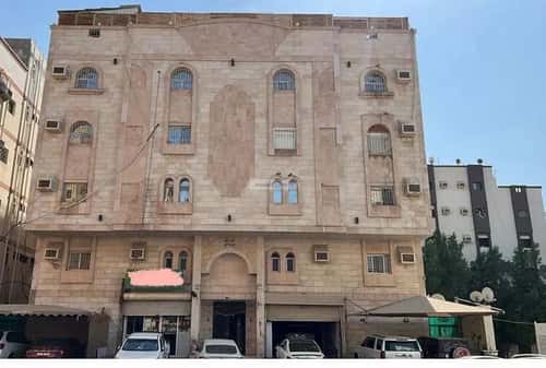 Building 650 SQM Facing North Alkaakia, Makkah Al Mukarramah