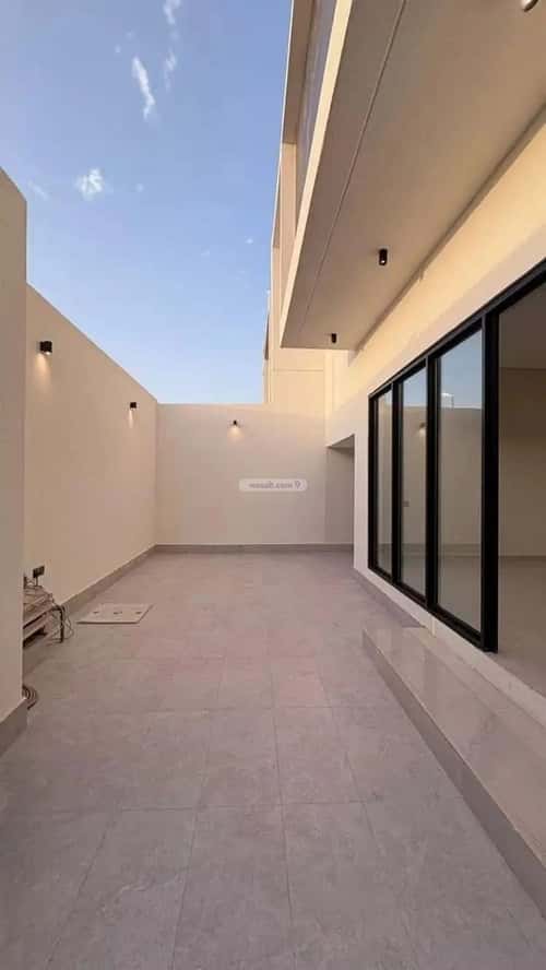 Floor 273 SQM with 4 Bedrooms Al-Shafa'A, Madinah