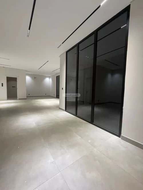 Villa 900 SQM Facing South on 32m Width Street Al Sheraa, North Jeddah, Jeddah