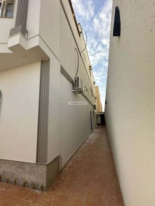 فيلا 312.35 متر مربع جنوبية على شارع 15م الزمرد، شمال جدة، جدة