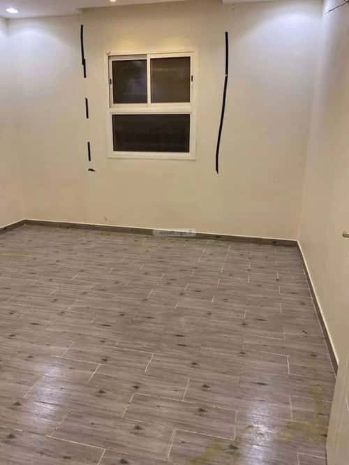 Floor 270.5 SQM with 6 Bedrooms Okaz, South Riyadh, Riyadh