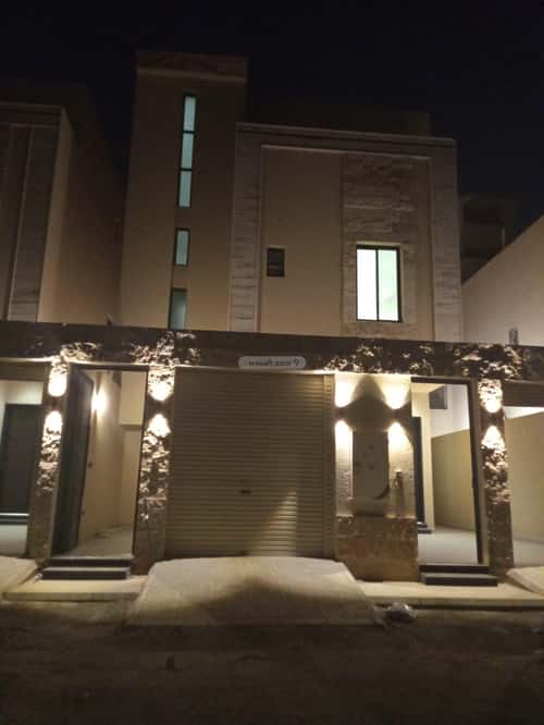 Floor 273 SQM with 5 Bedrooms Twaeeq, West Riyadh, Riyadh