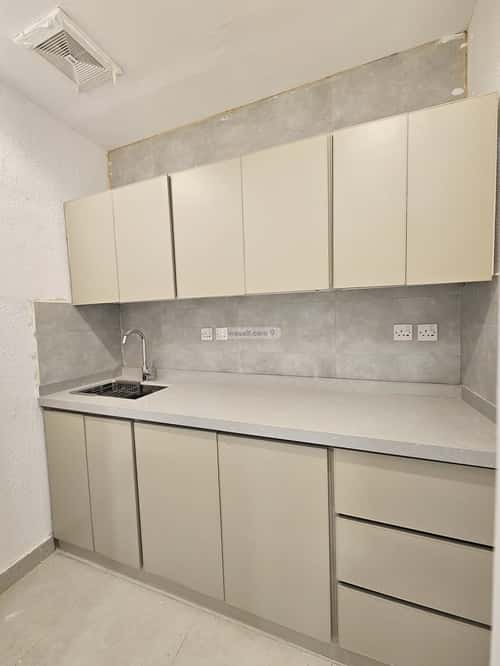 Apartment 600 SQM with 2 Bedrooms Al-Nuzha, North Riyadh, Riyadh