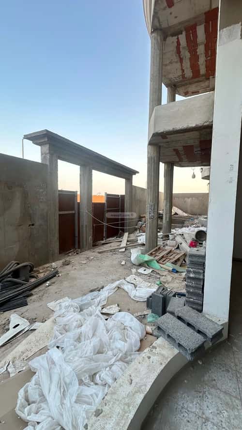 Villa 875.75 SQM Facing West on 25m Width Street Obhur Al Shamalyyah, North Jeddah, Jeddah