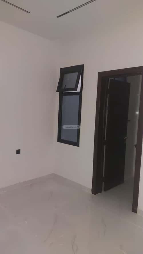 Floor 158.85 SQM with 5 Bedrooms Al-Awaly, West Riyadh, Riyadh