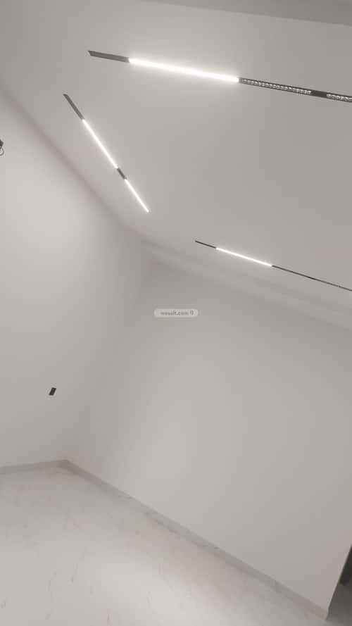 Floor 175.95 SQM with 6 Bedrooms Al-Awaly, West Riyadh, Riyadh