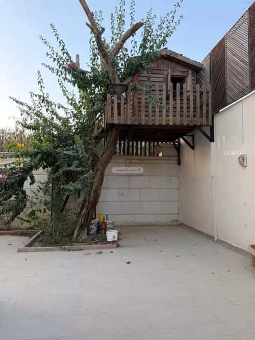 Villa 500 SQM Facing North with 5 Bedrooms Az-Zahraa, Central Riyadh, Riyadh