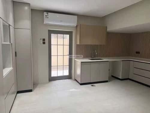 Villa 500 SQM Facing North with 5 Bedrooms Az-Zahraa, Central Riyadh, Riyadh