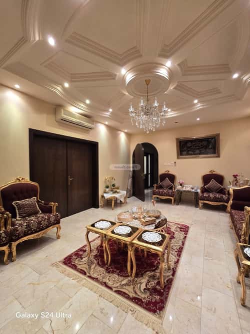 Building 675 SQM with 3 Floors Facing West Al Samer, East Jeddah, Jeddah