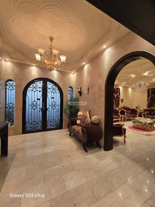 Building 675 SQM with 3 Floors Facing West Al Samer, East Jeddah, Jeddah