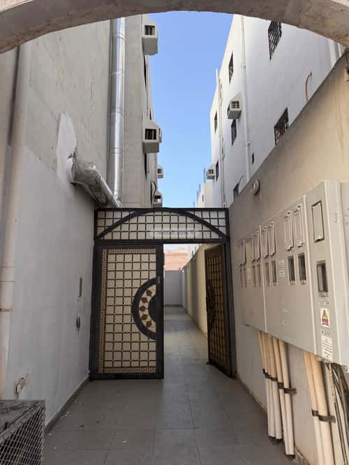 عمارة 637.8 متر مربع واجهة جنوبية السلام، المدينة المنورة