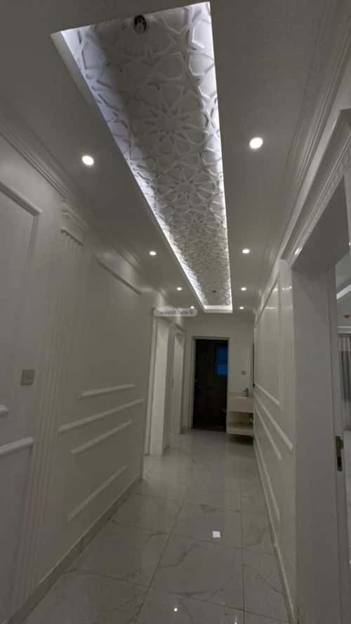 Apartment with 6 Bedrooms Al Hammraa, Khobar