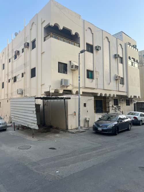 Building with 4 Floors Al Faysaleyyah, North Jeddah, Jeddah