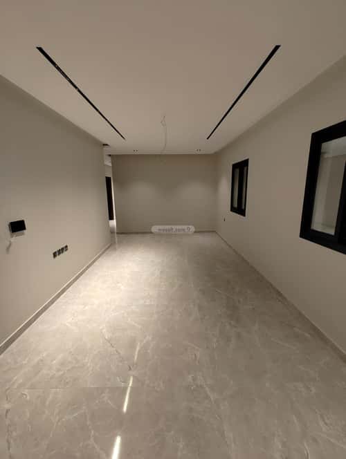 Villa 310 SQM with 3 Apartments Facing East Al-Wafaa, East Jeddah, Jeddah