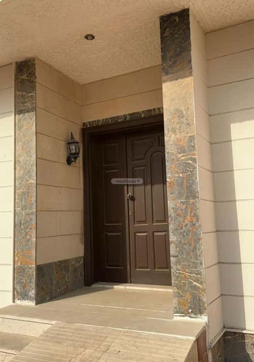 Villa 310 SQM with 3 Apartments Facing South Al Hamadhnyah, East Jeddah, Jeddah