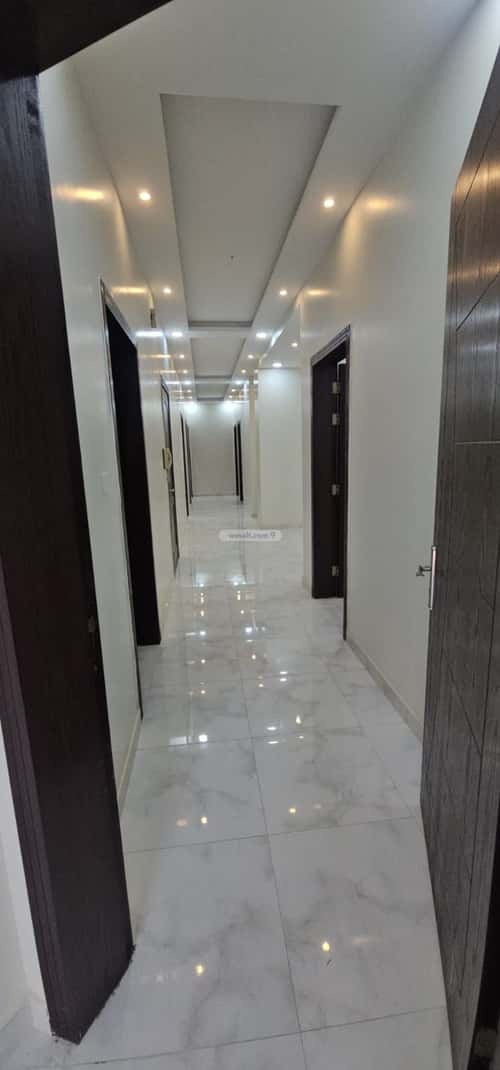 Villa 350 SQM Facing North on 15m Width Street Al Rahmanyah, East Jeddah, Jeddah