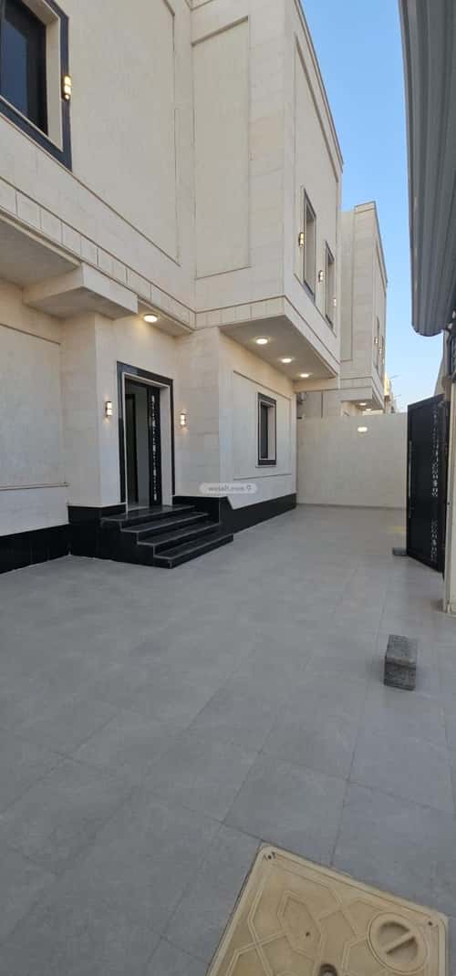 Villa 350 SQM Facing North on 15m Width Street Al Rahmanyah, East Jeddah, Jeddah