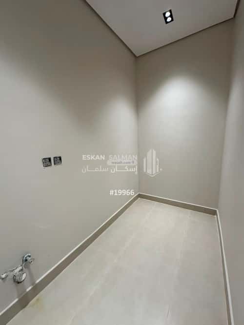 Floor 155.76 SQM with 4 Bedrooms Al-Maizaliyah, East Riyadh, Riyadh