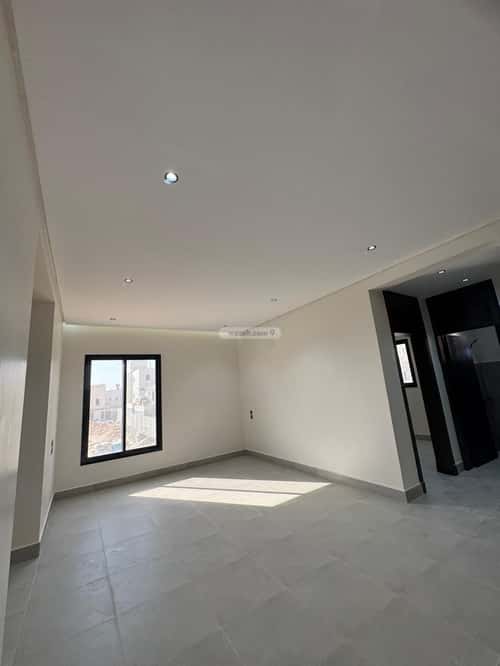 Villa 272.98 SQM Facing South West on 15m Width Street Al-Janadriyah, East Riyadh, Riyadh
