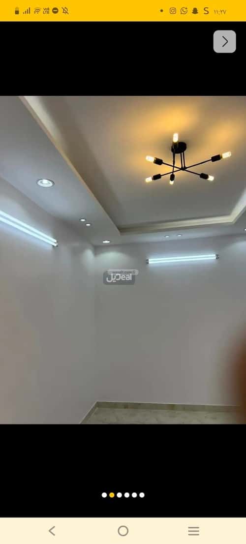Apartment 400 SQM with 3 Bedrooms Al Maarid, Alttayif