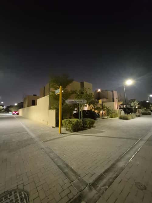 Villa 400 SQM Facing South with 6 Bedrooms Sedra, Riyadh