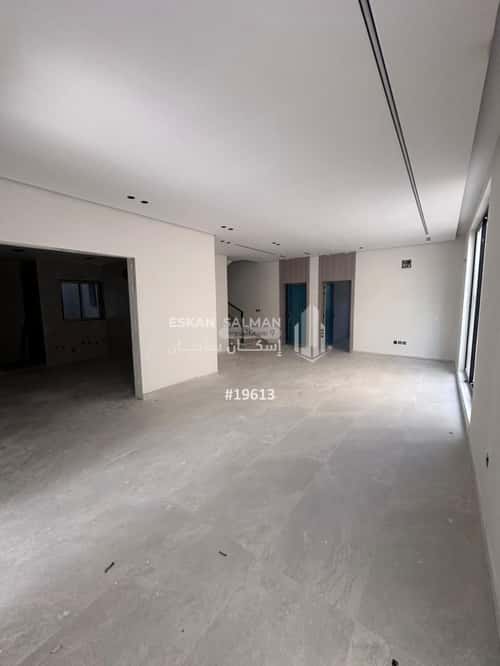 Apartment 236.65 SQM with 5 Bedrooms King Fahad Dist, Aldammam