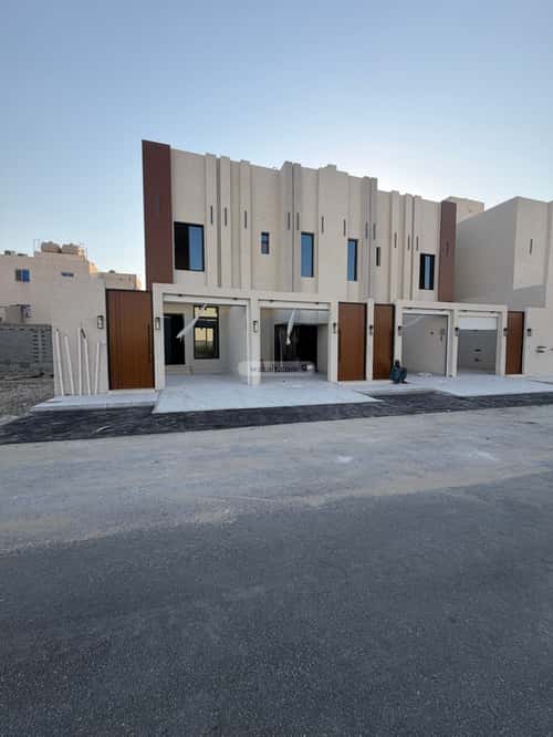 Villa 281.85 SQM Facing North East on 18m Width Street King Fahad Dist, Aldammam