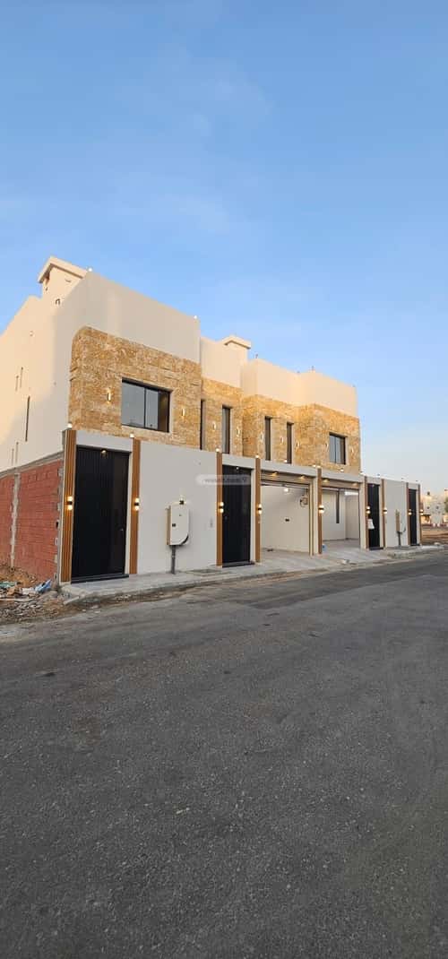 Villa 300 SQM Facing West on 15m Width Street Al Rahmanyah, East Jeddah, Jeddah