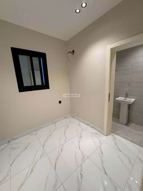 Villa 315 SQM Facing South on 15m Width Street Al Salyhyah, East Jeddah, Jeddah