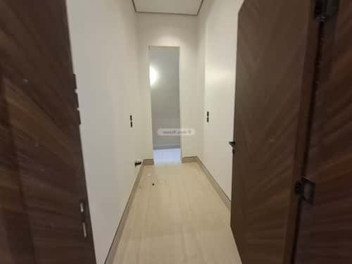 Floor with 4 Bedrooms Qurtubah, East Riyadh, Riyadh