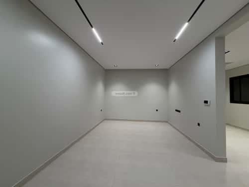Floor with 4 Bedrooms Qurtubah, East Riyadh, Riyadh