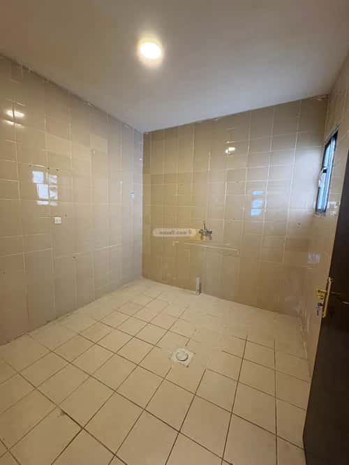 Apartment 1400 SQM with 3 Bedrooms West An-Naseem, East Riyadh, Riyadh