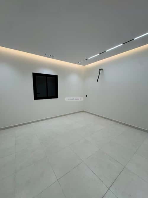 Villa 330 SQM Facing North on 20m Width Street Al Rahmanyah, East Jeddah, Jeddah