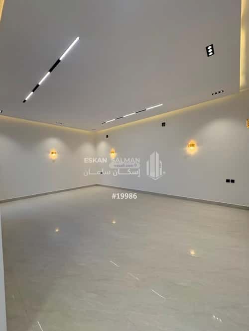 فيلا 250 متر مربع جنوبية على شارع 18م الجنادرية، شرق الرياض، الرياض