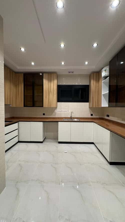 Apartment with 5 Bedrooms Al Safa, Tbwk