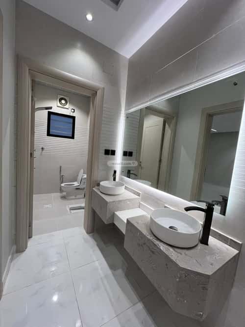 Floor 259.64 SQM with 8 Bedrooms Al-Mohammadiyah 2, Jazan
