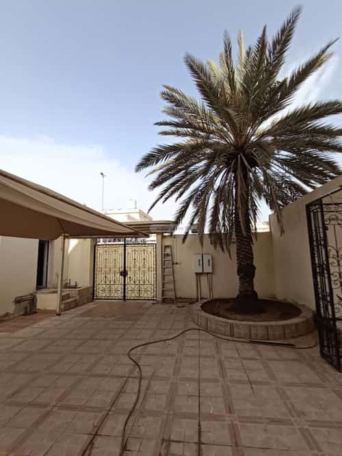 Villa 720 SQM Facing East on 25m Width Street Al Khaledeyyah, North Jeddah, Jeddah